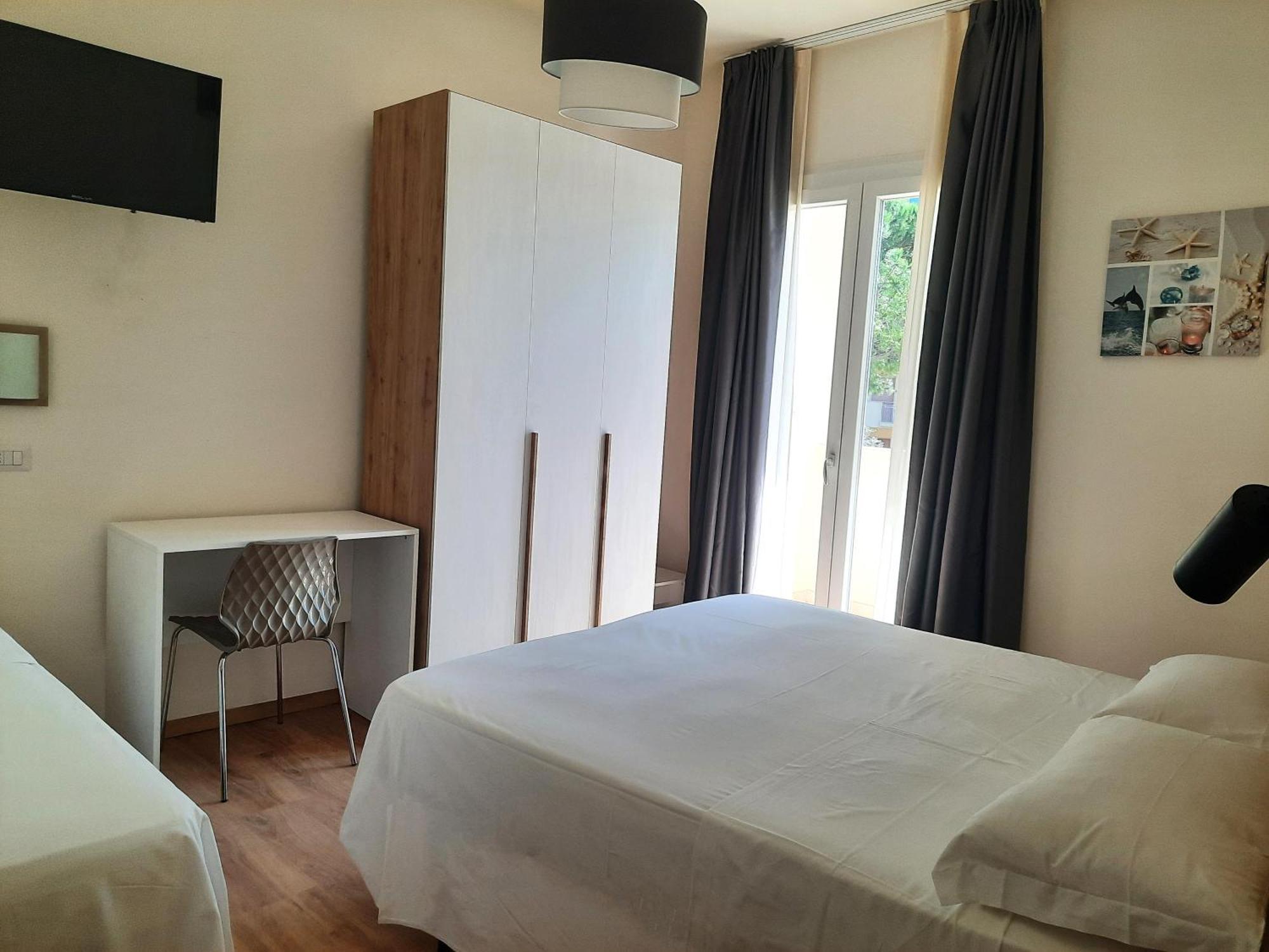 Hotel Schiller Cervia Exterior foto